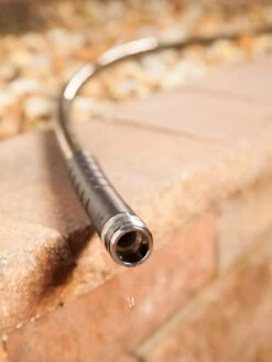 Lifetime 5/8" Garden Hoses -Gardening Supplies Store 8592727 551 tif