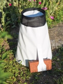 Rosy Cozy® Rose Cone, Large -Gardening Supplies Store 8593415 0528 tif