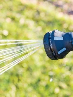 18” 8-Pattern Rotating Water Wand With Cork Handle -Gardening Supplies Store 8600231 510 tif