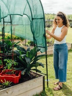 Maxi Garden Shade Fabric -Gardening Supplies Store 8610372 366 tif