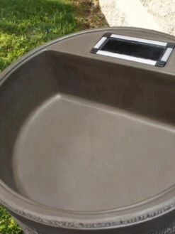 Round Rain Barrel With Planter, 35 Gallons -Gardening Supplies Store 8612856WALNT 02V tif